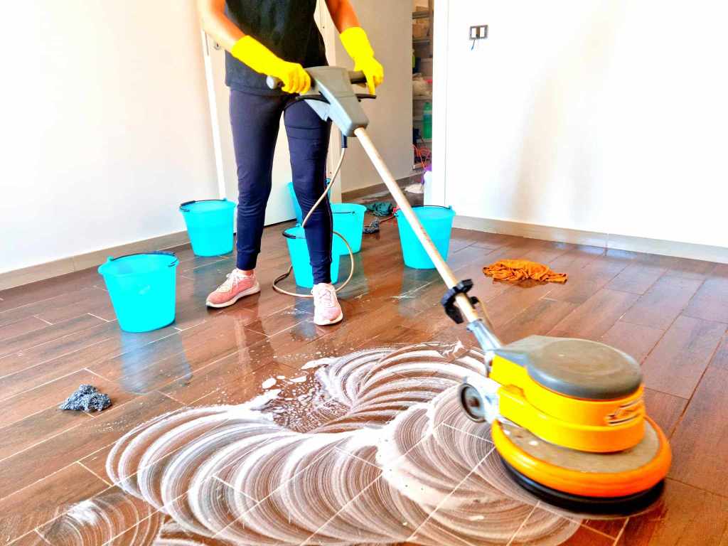 servizi di pulizia pavimenti dopo ristrutturazione